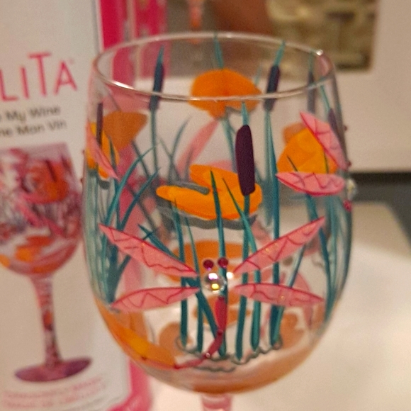 NWT in Box Lolita "Dragonfly Magic" Hand-Painted Love My Wine Glass 15 oz - Picture 11 of 12